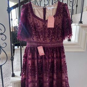Venice dress - Burgundy NWT Small